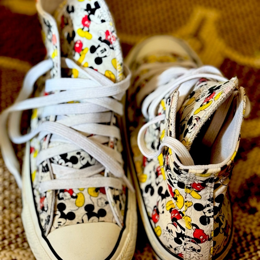 Converse Mickey Mouse Sneakers Size 4